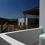 Pyrgos Village Mykonos Aparthotel 4*