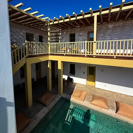 Pyrgos Village Mykonos Apart Otel 4*